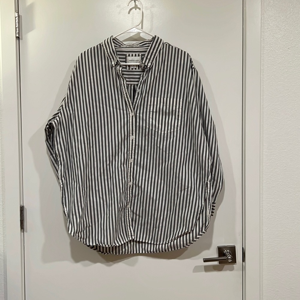American Eagle Oversized Button Up - Large